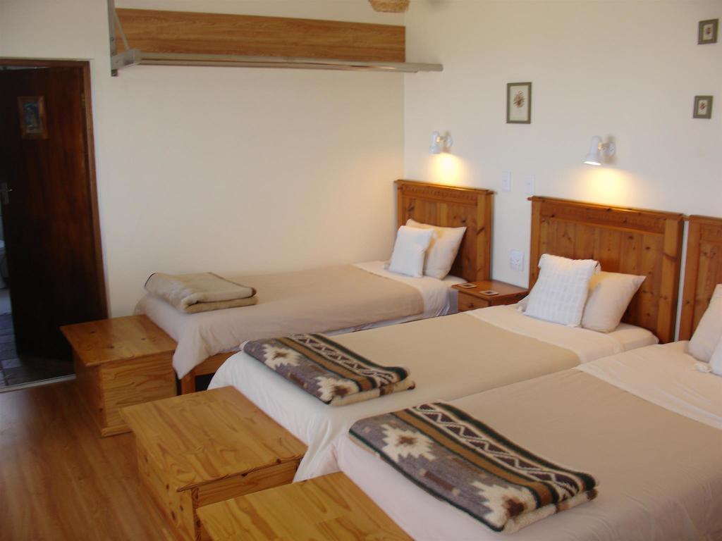 On The Bay Guesthouse Kruisfontein Room photo